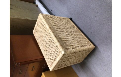 PANIERE A LINGE TRESSE