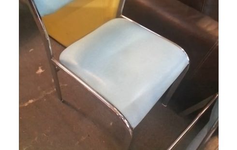 CHAISE BLEUE CLAIRE (TRACES USURES)