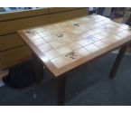 TABLE CARRELEE DE CUISINE