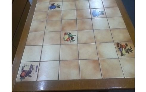 TABLE CARRELEE DE CUISINE