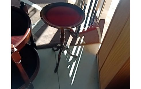 SELLETTE BOIS ET PLATEAU ROUGE