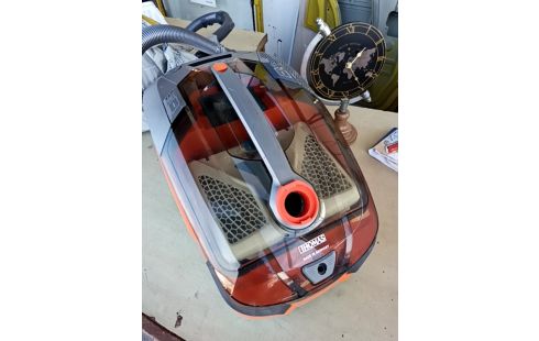 ASPIRATEUR EAU ET POUSSIERE THOMAS + TUYAU RSV3