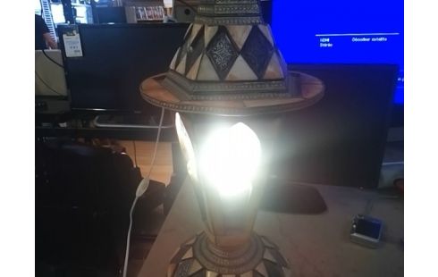LAMPE A POSER STYLE MAROCAINE
