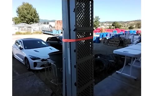 LOT DE ETAGERE MÉTAL