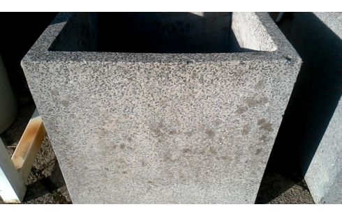 BLOEMBAK VIERKANT GRIJS CEMENT PER STUK