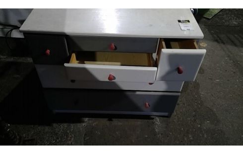 COMMODE BICOLORE 6T EN L'ETAT