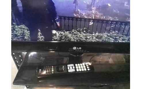 TELEVISEUR LG 94CM / FULL HD / TNT HD / AVEC TELECOMMANDE