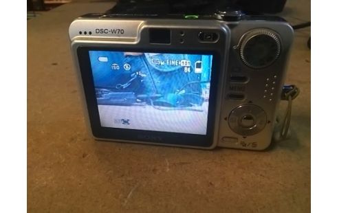 APPAREIL PHOTO SONY CYBER-SHOT 7.2 MPX (AVEC CHARGEUR ET SACOCHE)