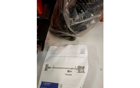 ASPIRATEUR BALAI DYSON DC 62 ACCRSV