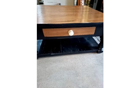 TABLE BASSE 1 TIROIR 100/100