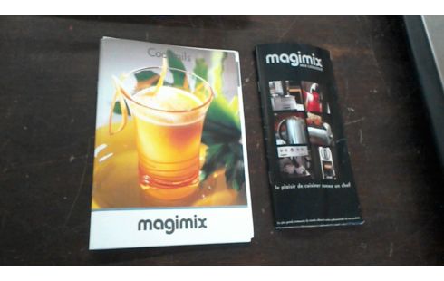 ROBOT  MAGIMIX +  ACCESSOIRES