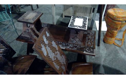 WOHNZIMMER AFRIKANSICH