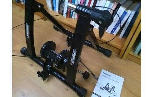HOME TRAINER POUR VELO (AVEC NOTICE)