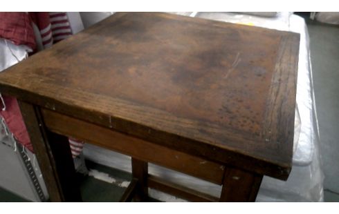 PIED DE STAL VIERKANT HOUT