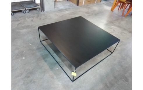TABLE BASSE METAL NOIR CARRÉ