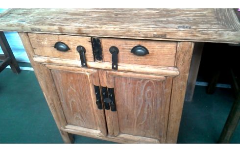 MUEBLE AUXILIAR CHINO 2 PUERTAS / 2 CAJONES