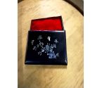 BOITE A BIJOUX NOIRE MOTIF FLORAL