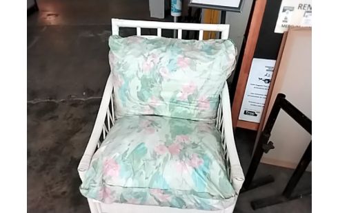 FAUTEUIL ROTIN BLANC