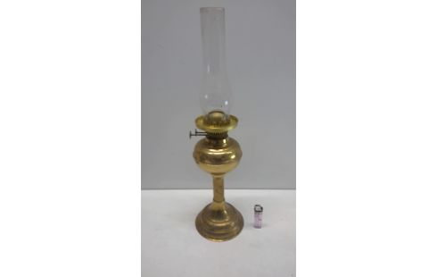 OLIELAMP MESSING, R.