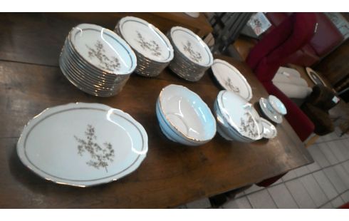 SERVICIO DE MESA PORCELANA
