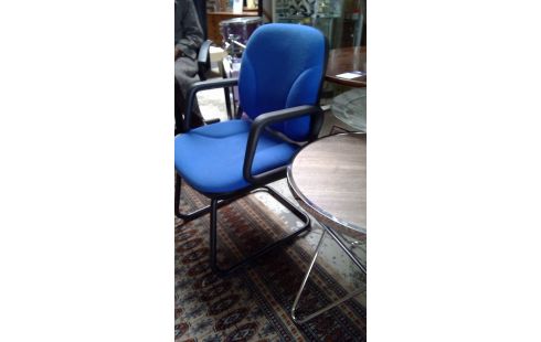 BUREAU/VERGADERSTOEL  RETRO/BULO/BLAUW