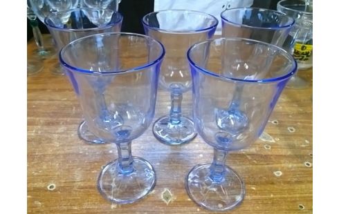 LOT DE 5 VERRES BLEUS