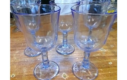 LOT DE 5 VERRES BLEUS