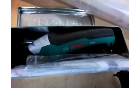 SÉCATEUR ÉLECTRIQUE BOSCH