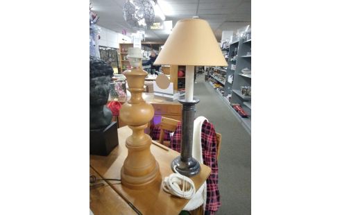 PIED DE LAMPE