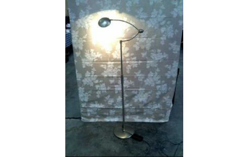LAMPADAIRE METAL MODULABLE
