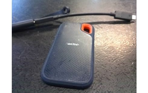 DISQUE DUR EXTERNE SANDISK 2TO SSD