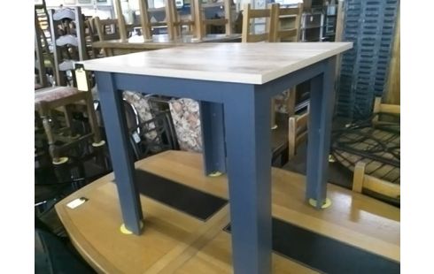 TABLE DE CUISINE 80x80