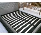 LIT MODERNE AVEC LATTES 140x190