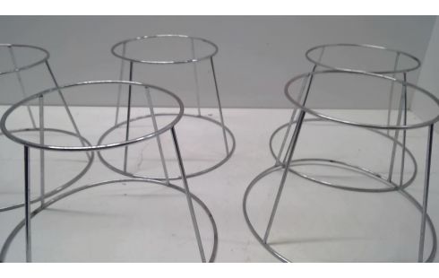 MAND METAAL STAANDER