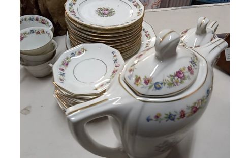 SERVICE A DESSERT FLEURI FRANÇAIS