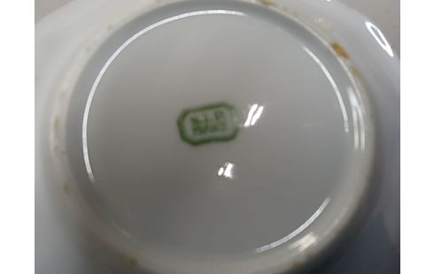 SERVICE A DESSERT FLEURI FRANÇAIS