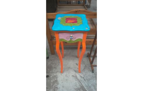 MEUBLE D'APPOINT  EN L' ETAT