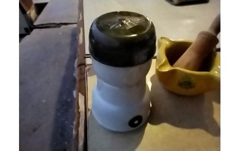 MOULIN A CAFE MOULINEX