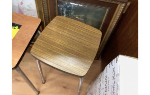TABOURET FORMICA