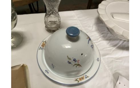 ASSIETTE + COUVERCLE MOUSTIER