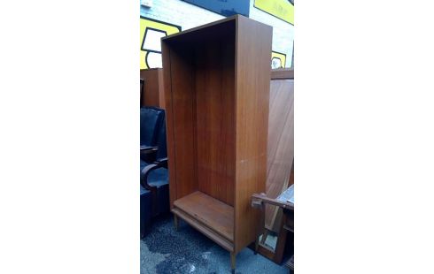 REGAL IM VINTAGE-STIL