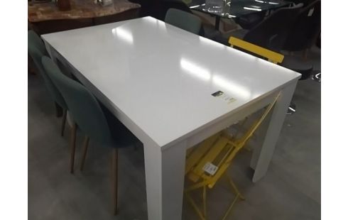 TABLE BLANCHE