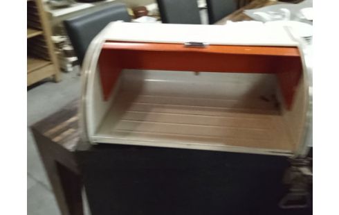 BOITE A PAIN VINTAGE