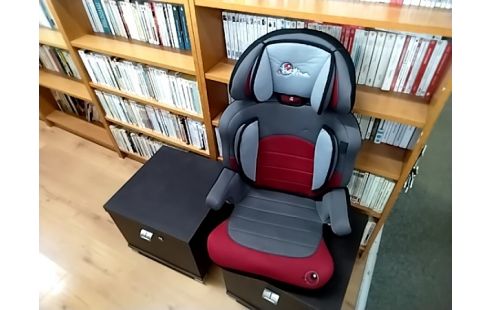 REHAUSSEUR ROUGE ET GRIS