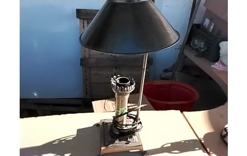 LAMPE DE BUREAU DE STYLE