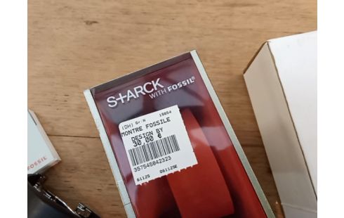 MONTRE FOSSILE DESIGN BY STARCK À PILE