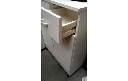 KISTE 1 WEISS RESOPAL 2 TÜREN / 2 SCHUBLADEN, , MOBILE DAS STÜCK