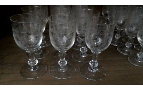 SERVICIO BISELADO CRISTAL