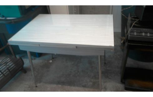 TABLE FORMICA DEUX