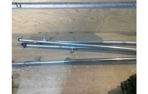 PARASOL AVEC POIDS + HOUSSE + ACCESSOIRES